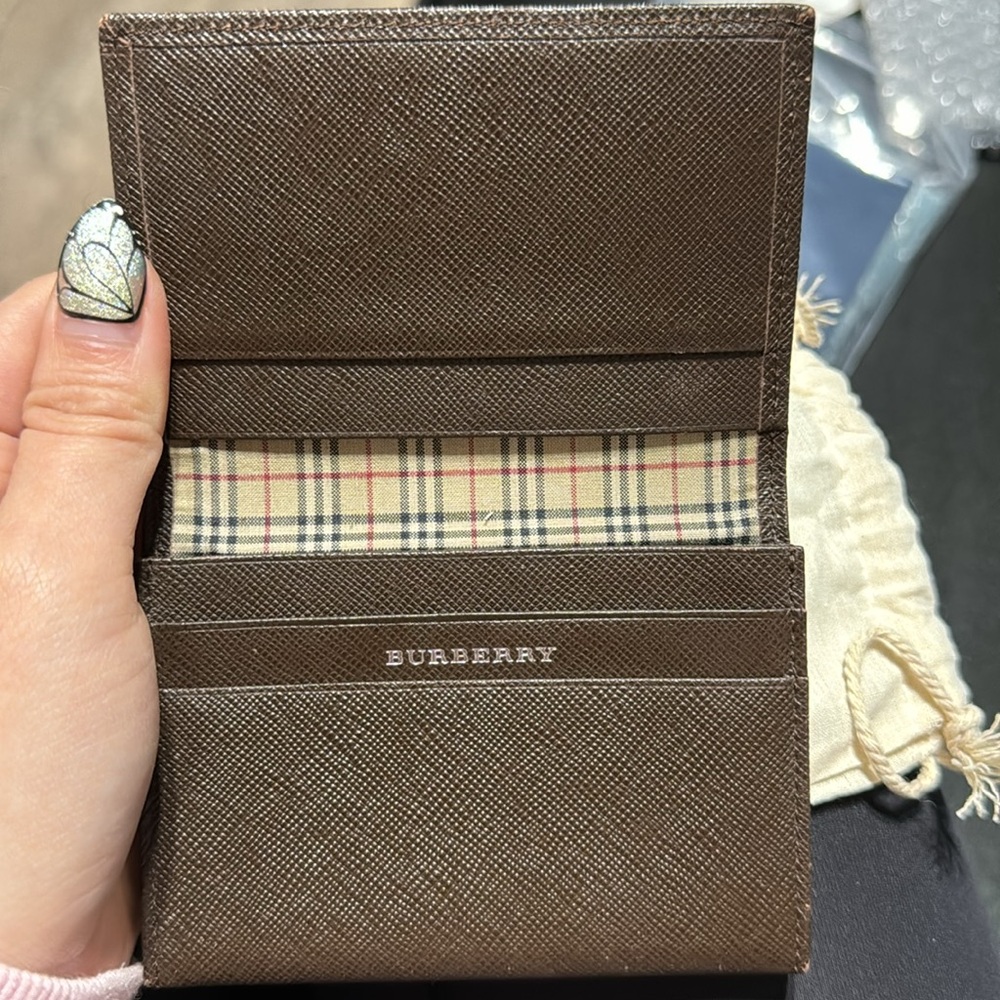 Burberry Compact Wallet - Picture 2 of 4